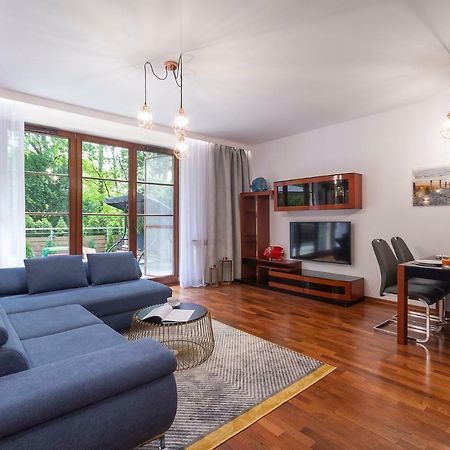 Beachfront Apartment Haga With Free Parking By Noclegi Renters Sopot Esterno foto